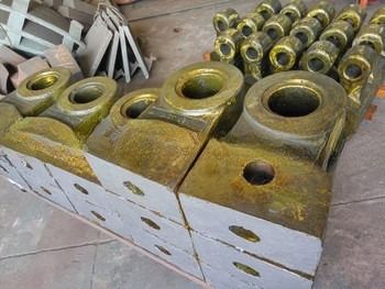 Cabeça de martelo robusta e durável para desgaste e peças sobressalentes do triturador de impacto
