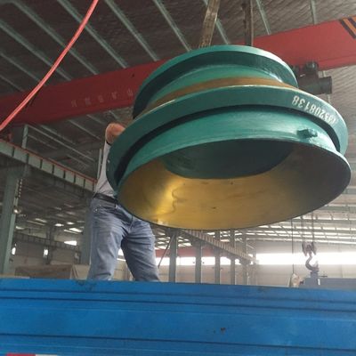 Peças de substituição para revestimento de bolsas de aço Mn18Cr2 de alto manganês para trituradores HP300 HP400 HP500