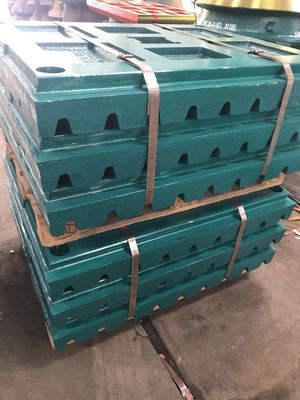 Máquina de triturador Tipo Peças de desgaste de aço de alto manganês Mn18Cr2 Chave Plate para triturador de mandíbulas C80