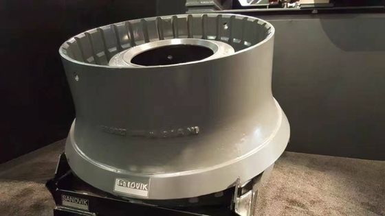 Peças sobressalentes do triturador Côncavo e manto para H4800 Triturador cônico Resistência de longa duração OEM