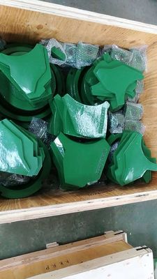Máquina trituradora tipo Barmac B8150 VSI Peças sobressalentes Placas de desgaste superior e inferior para mineração