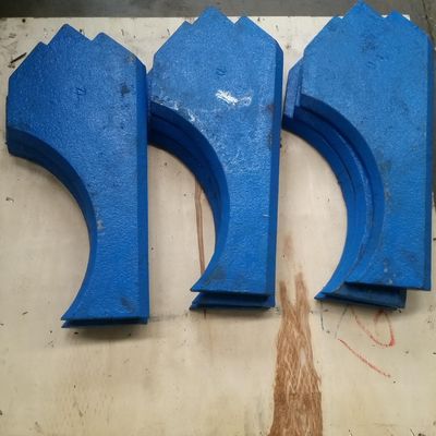 Processamento de forja Tipo VSI Triturador de impacto Partes de desgaste Placas de desgaste superiores e inferiores CV129