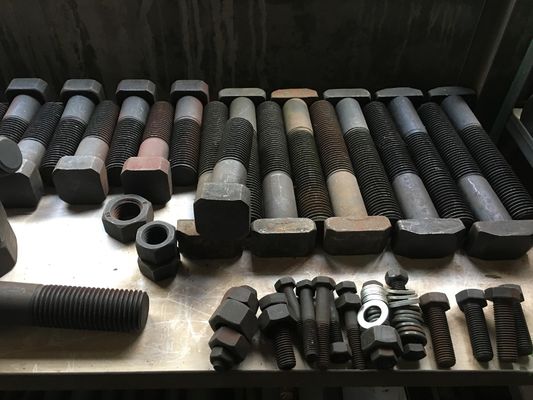 Forja e usinagem GP550 Triturador parafusos martelo cone triturador peças sobressalentes para mineração de minério